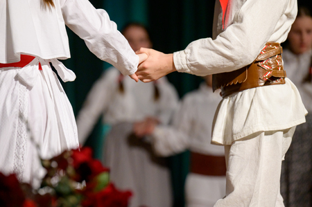 Otroška folklorna skupina OŠ Metlika - Osrednja obcinska prireditev ob slovenskem kulturnem prazniku